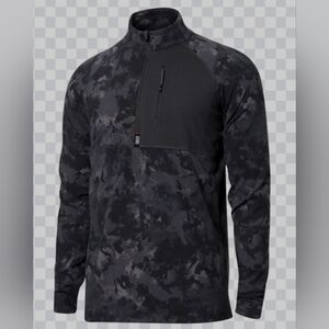SAXX Roast Master 1/2 zip Size M Gray Camo